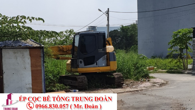 Ép cọc bê tông xã Bình Hòa Trung huyện Mộc Hóa, Long An