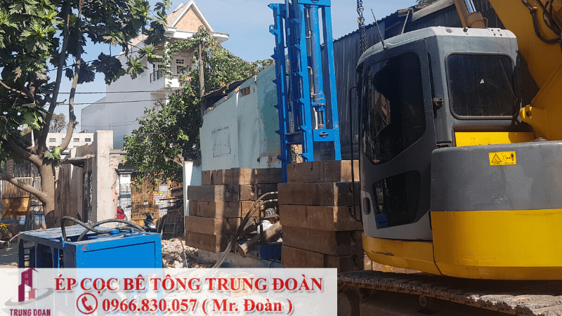 Ép cọc bê tông xã Bình Hòa Nam huyện Đức Huệ